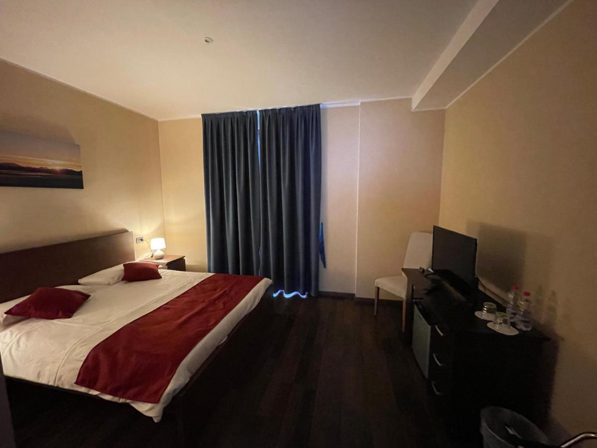 B&B Sul Lago Porlezza Bagian luar foto